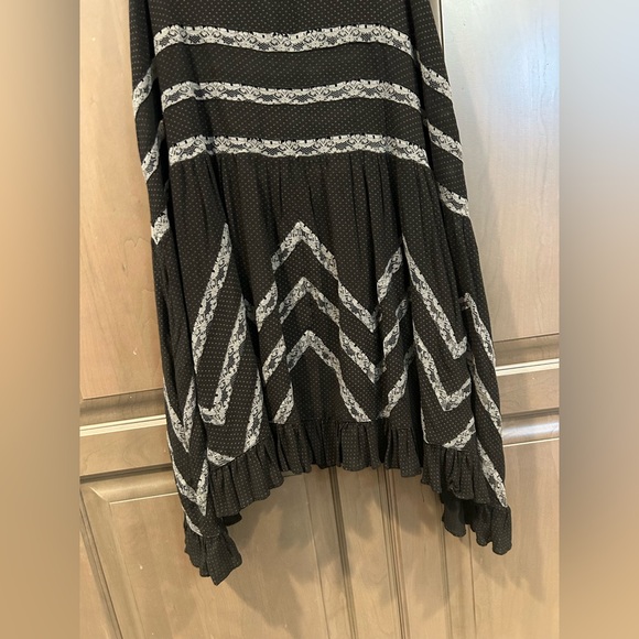 Free People Intimately Polka Dot and Lace Tunic in Black and Gray, Size XS - Picture 4 of 7